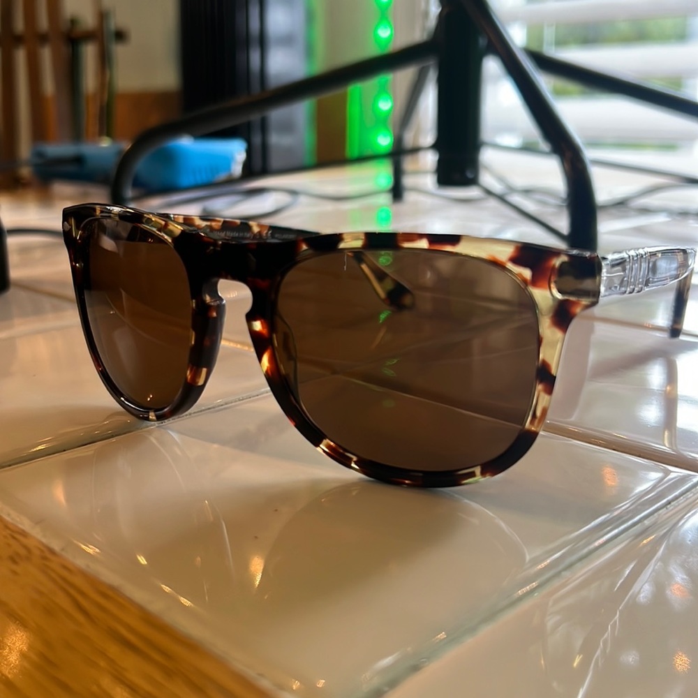 Persol Polarized 3055-S